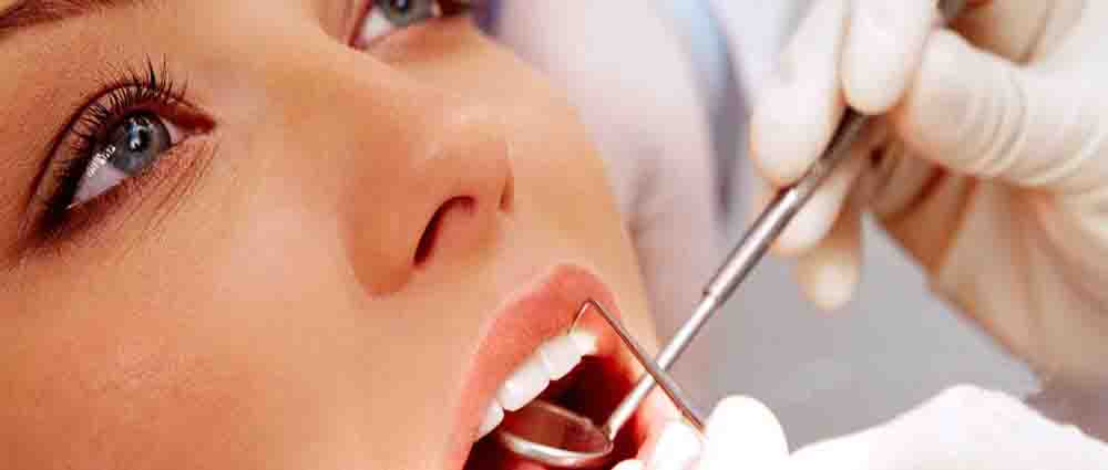 بررسی شرایط کاشت ایمپلنت توسط دندانپزشک خوب